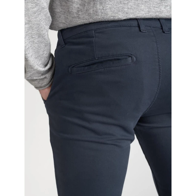 Pantalon Chino Kurt Eclipse Bleu Homme - Le Temps Des Cerises 6 Pantalon Chino Kurt Eclipse Bleu Homme - Le Temps Des Cerises – Image 4