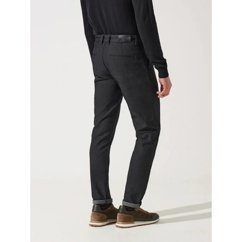 Pantalon Chino Slim Verrebi Urbain Noir Homme - Izac 4 Pantalon Chino Slim Verrebi Urbain Noir Homme - Izac – Image 2
